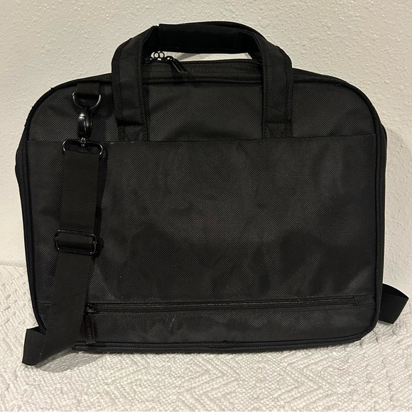 Eco Style Pro Tech Top Load 17” x 13 1/2” x 3 1/4” Tech Bag Laptop Case Carrier - Picture 4 of 9